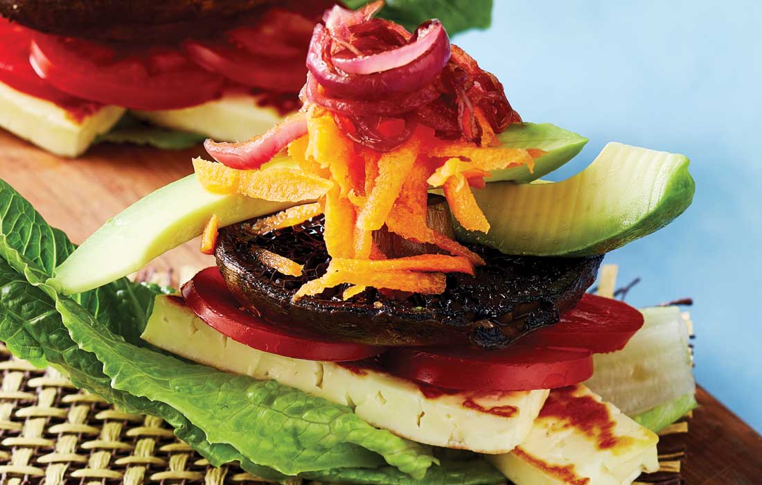 Garlic mushroom and haloumi burgers